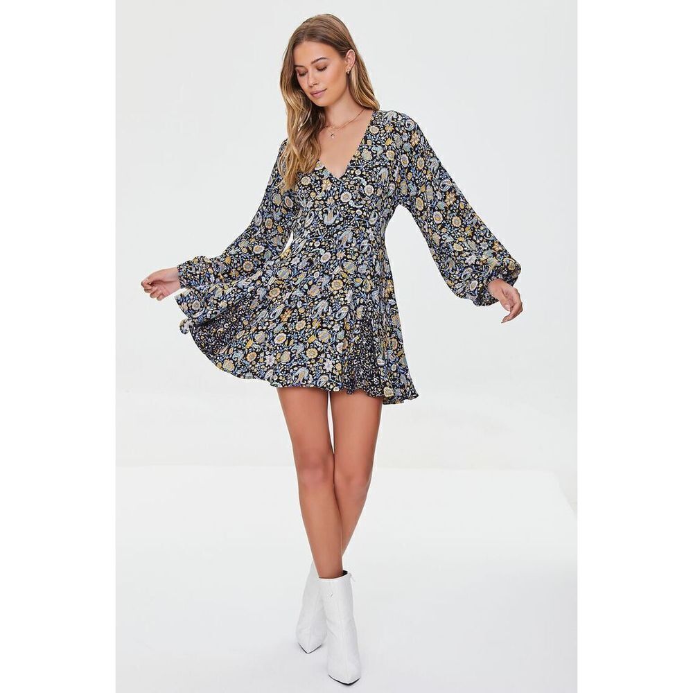 ✨Paisley Print Fit & Flare Dress✨